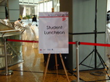 Student Lunch入り口